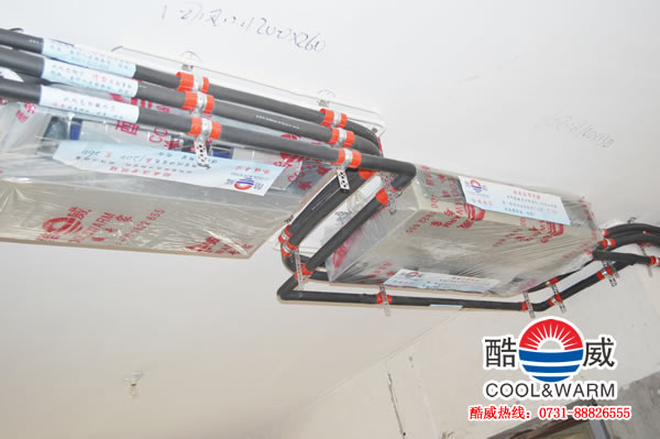 ������{��픈D