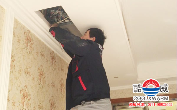 ����������{�L��